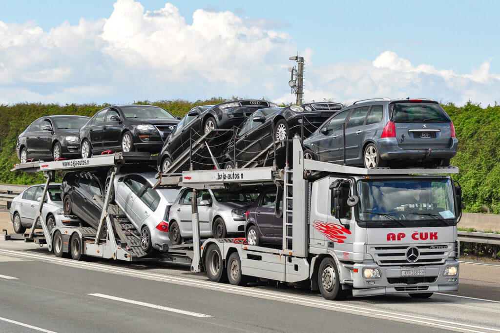 shutterstock_1698851743